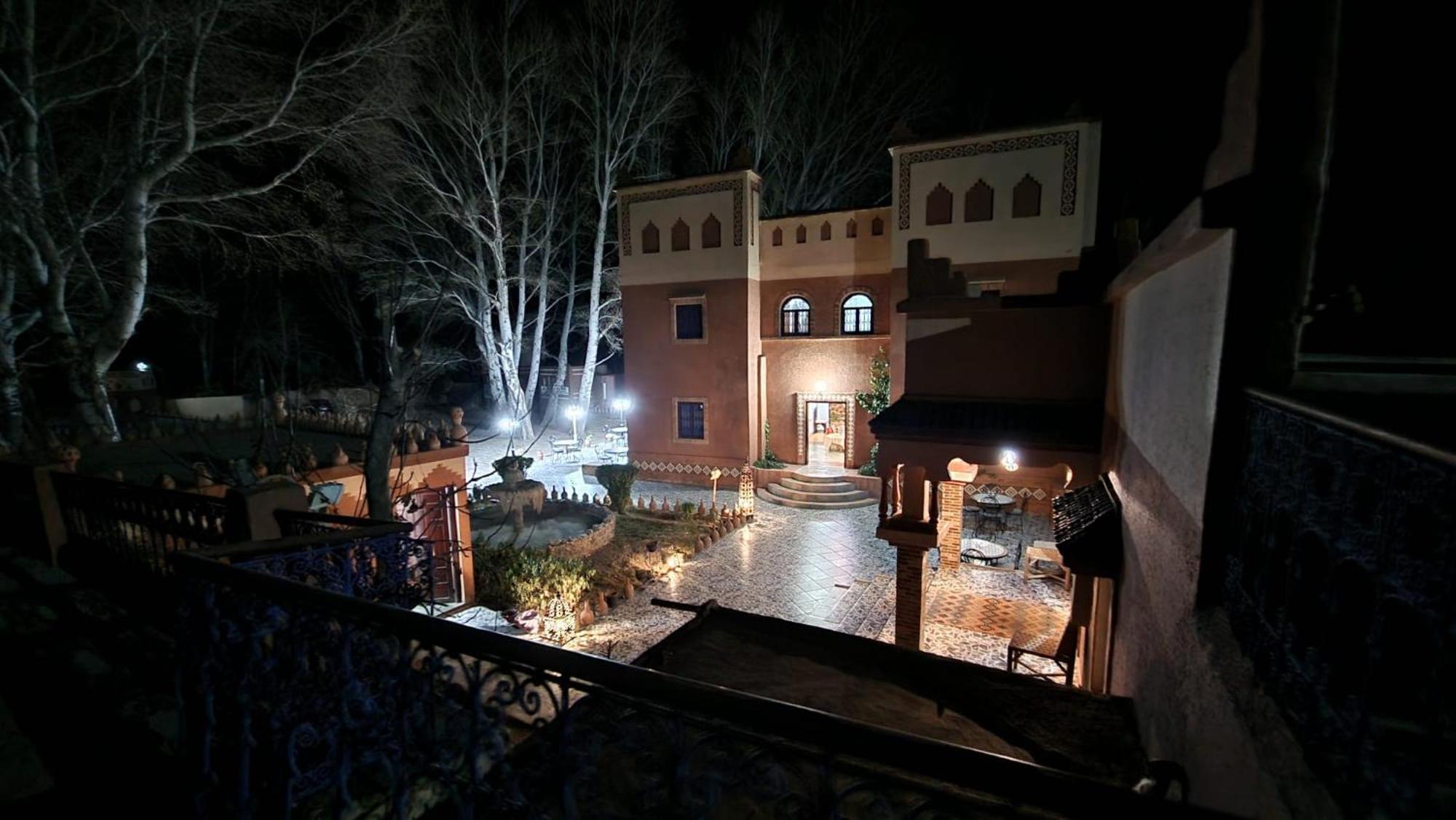 Berbere De La Montagne Hotel Imdiazene Exteriér fotografie